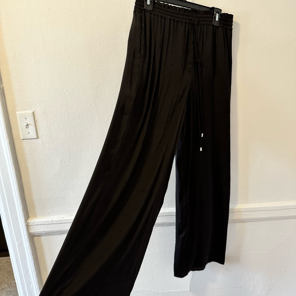Flowy boutique pants